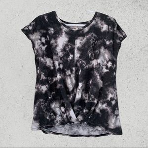 Black & White Women’s Maternity Top